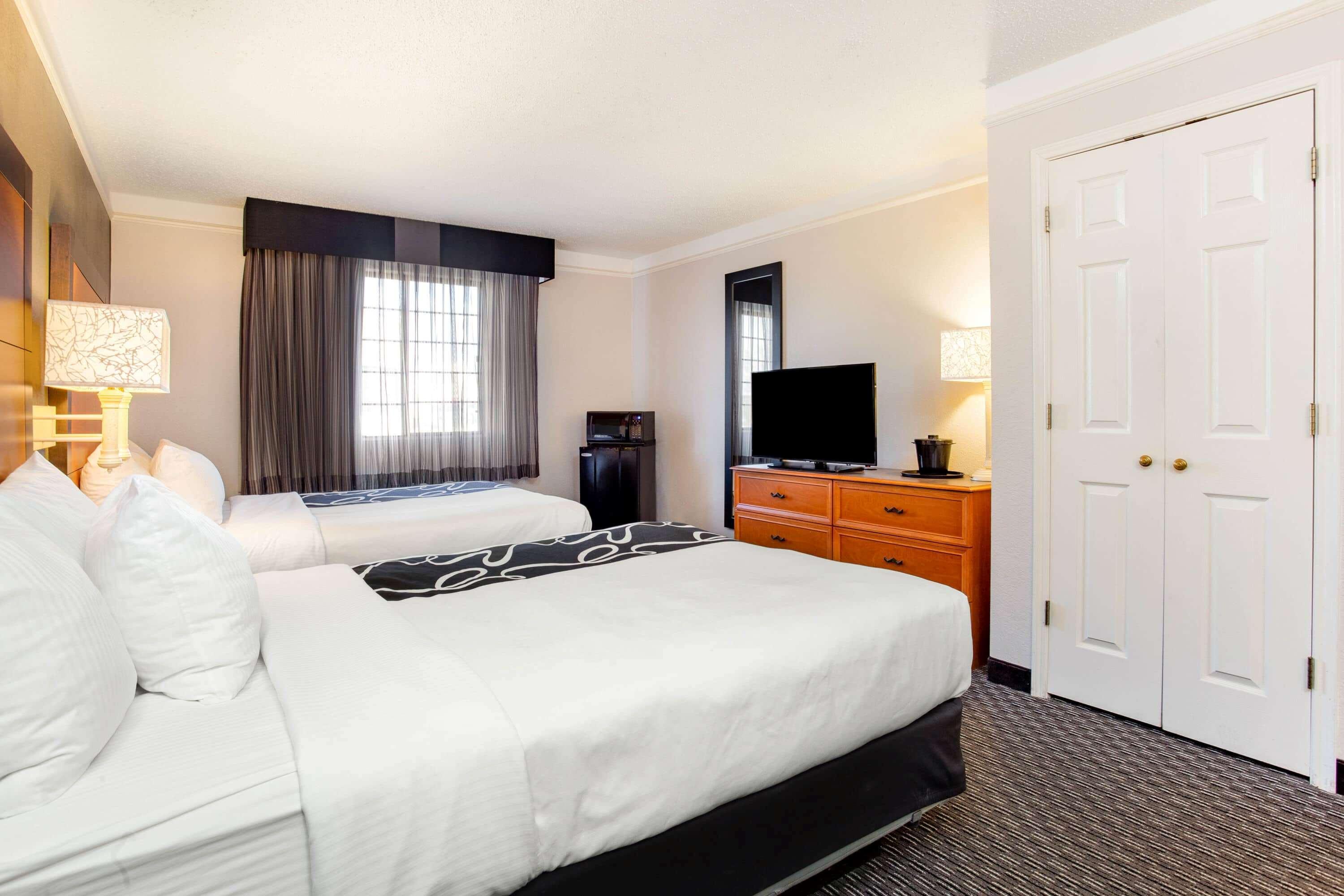 La Quinta Inn By Wyndham Champaign Zewnętrze zdjęcie