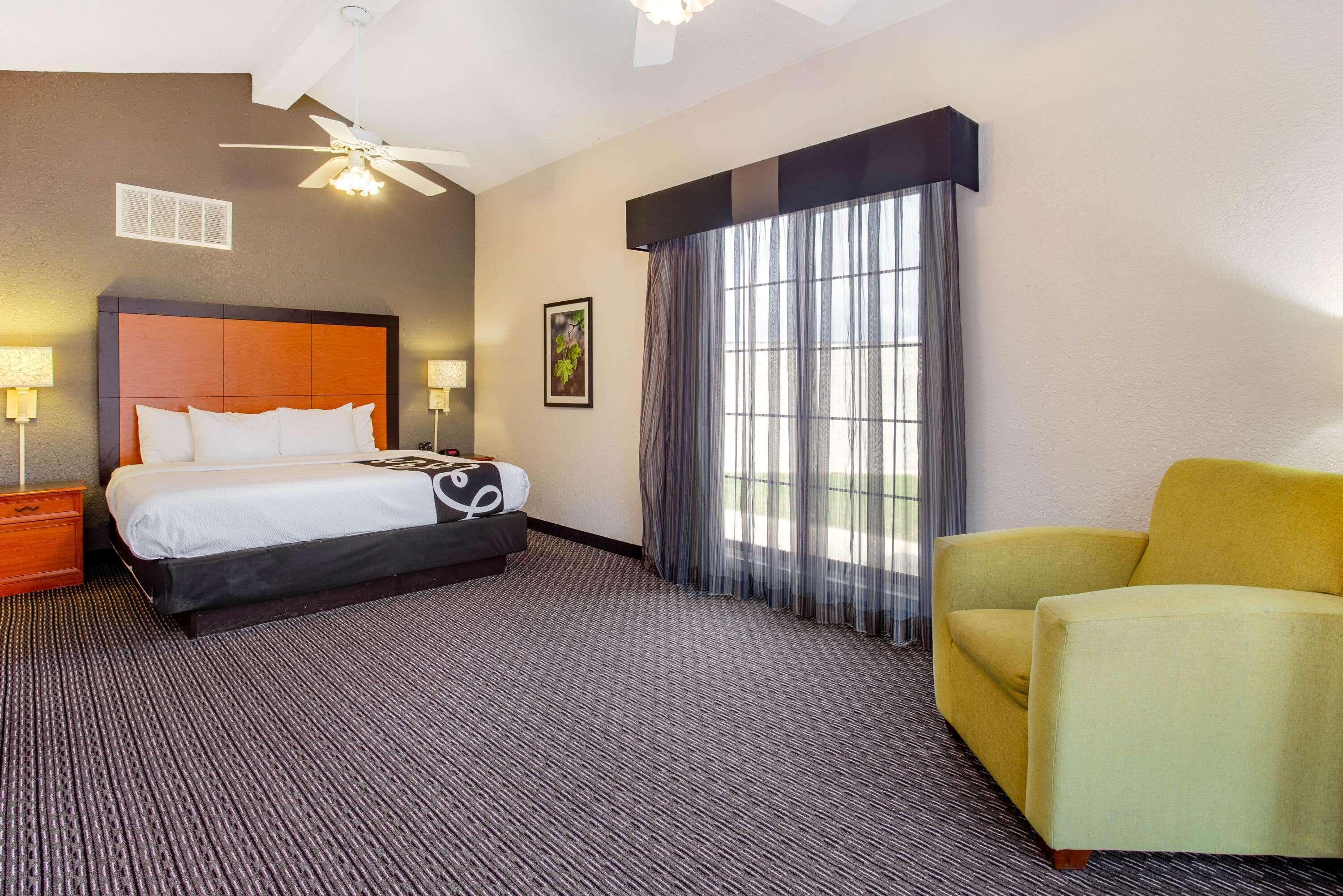 La Quinta Inn By Wyndham Champaign Zewnętrze zdjęcie