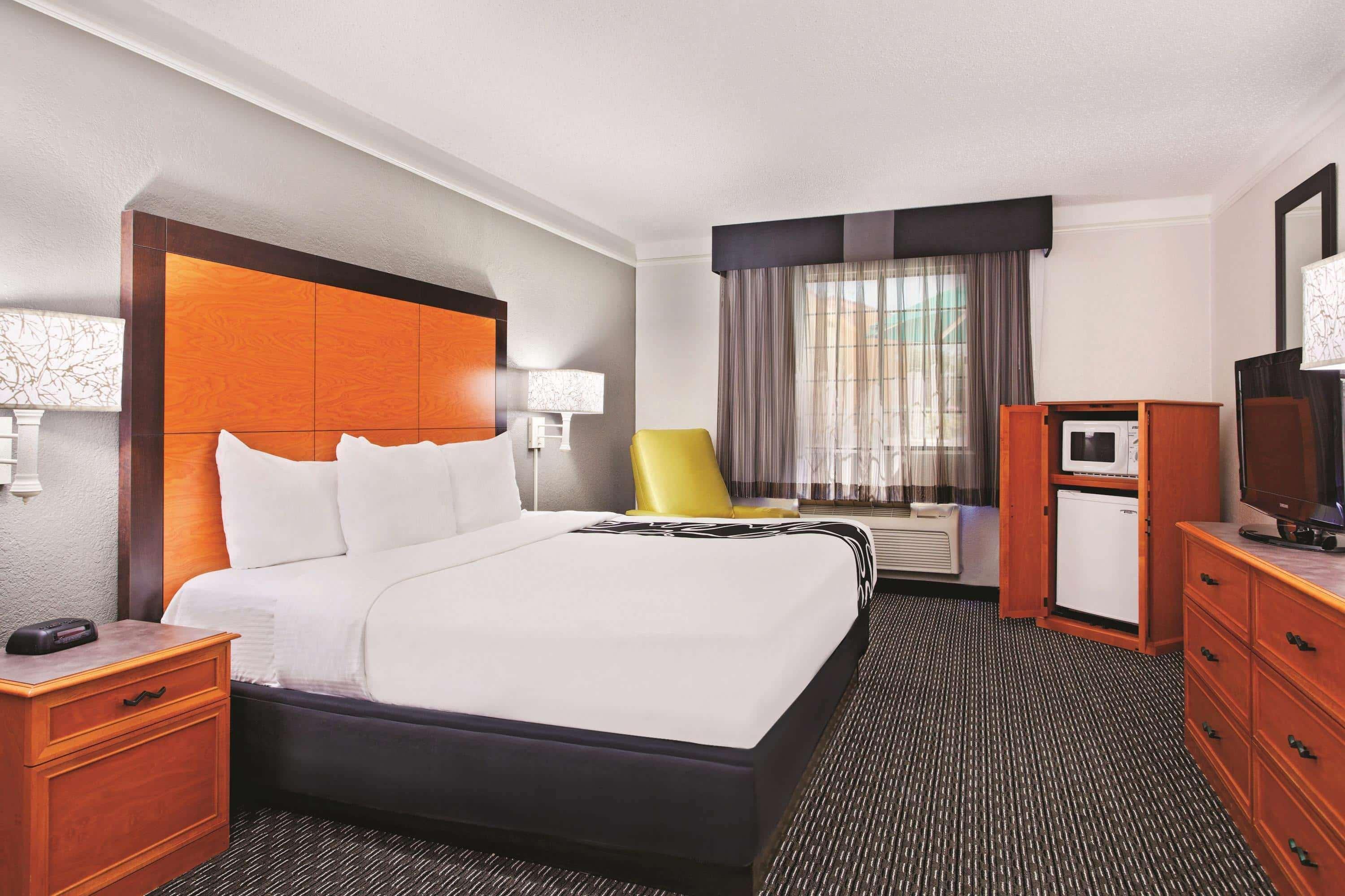 La Quinta Inn By Wyndham Champaign Zewnętrze zdjęcie