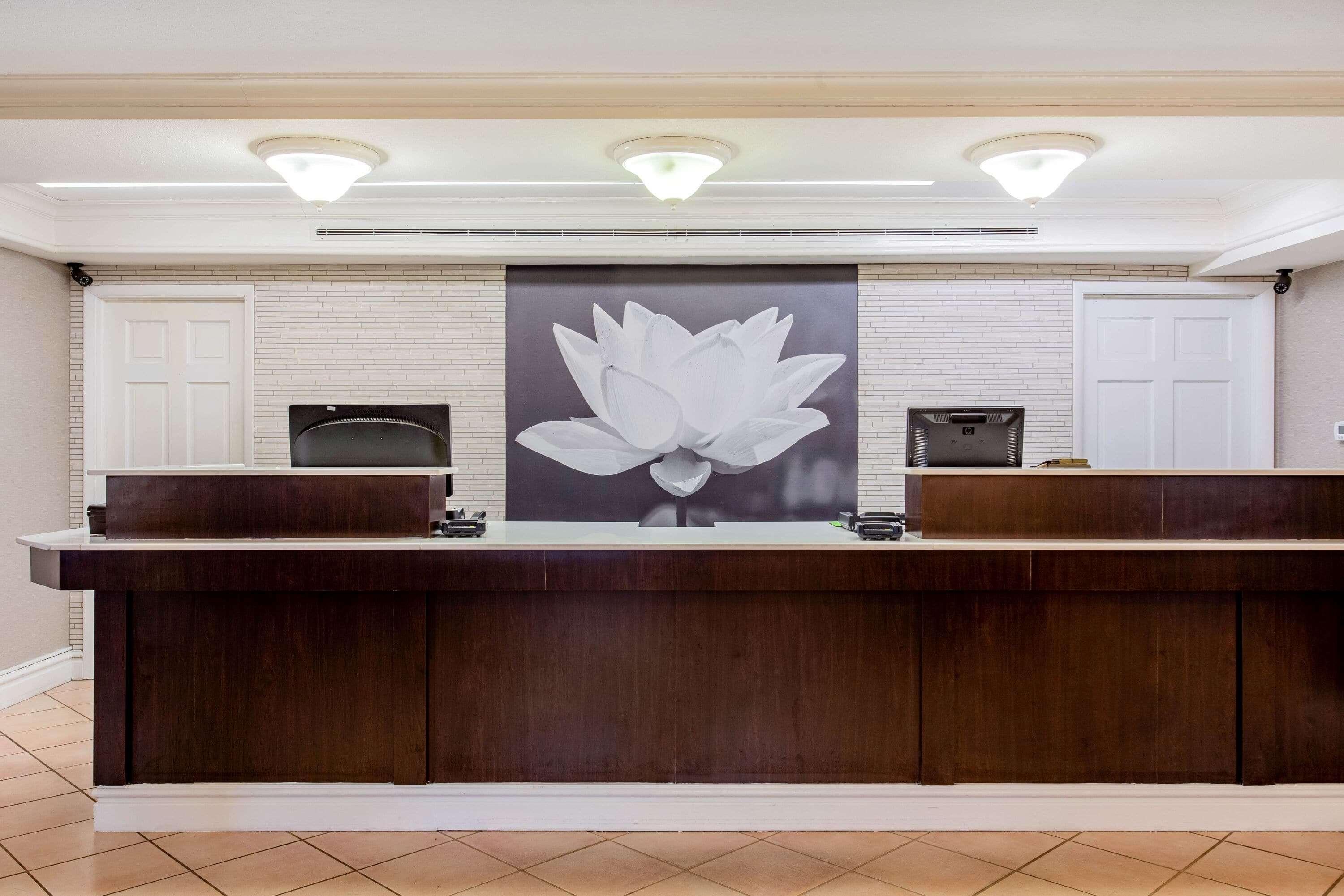La Quinta Inn By Wyndham Champaign Zewnętrze zdjęcie
