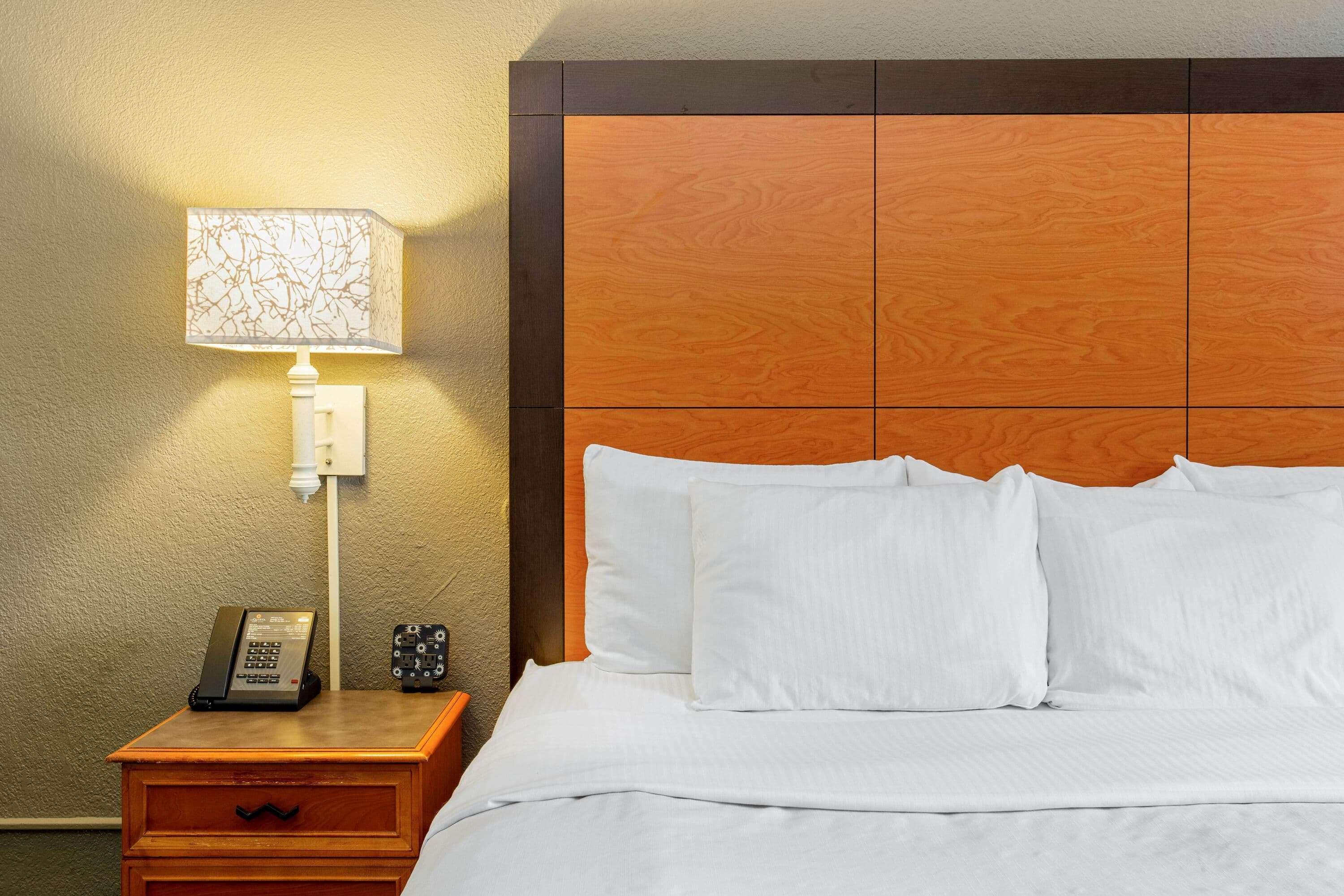 La Quinta Inn By Wyndham Champaign Zewnętrze zdjęcie