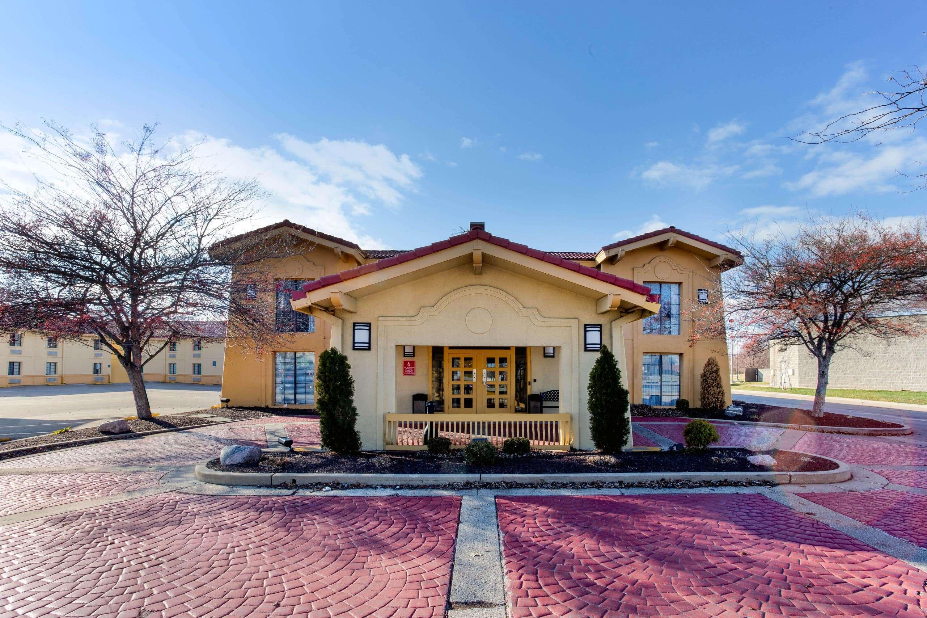 La Quinta Inn By Wyndham Champaign Zewnętrze zdjęcie