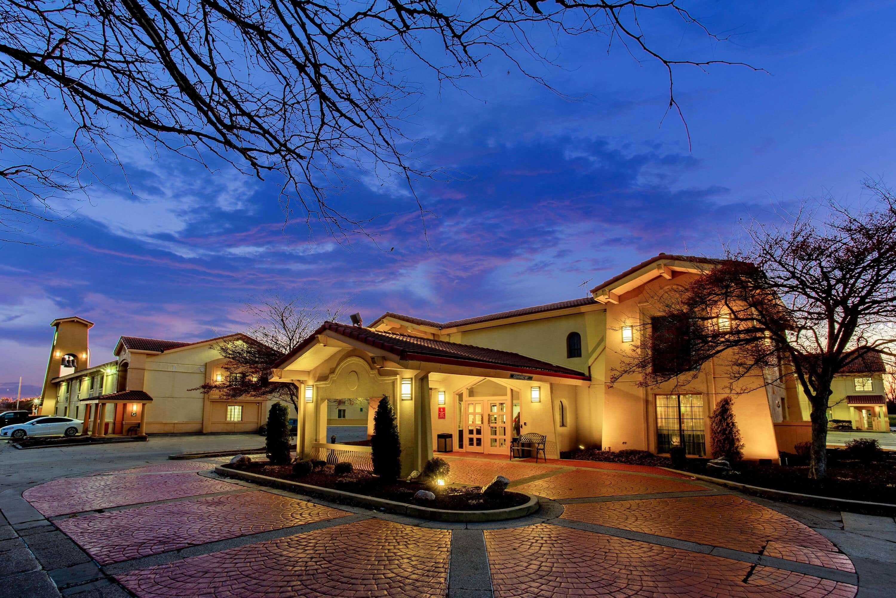 La Quinta Inn By Wyndham Champaign Zewnętrze zdjęcie