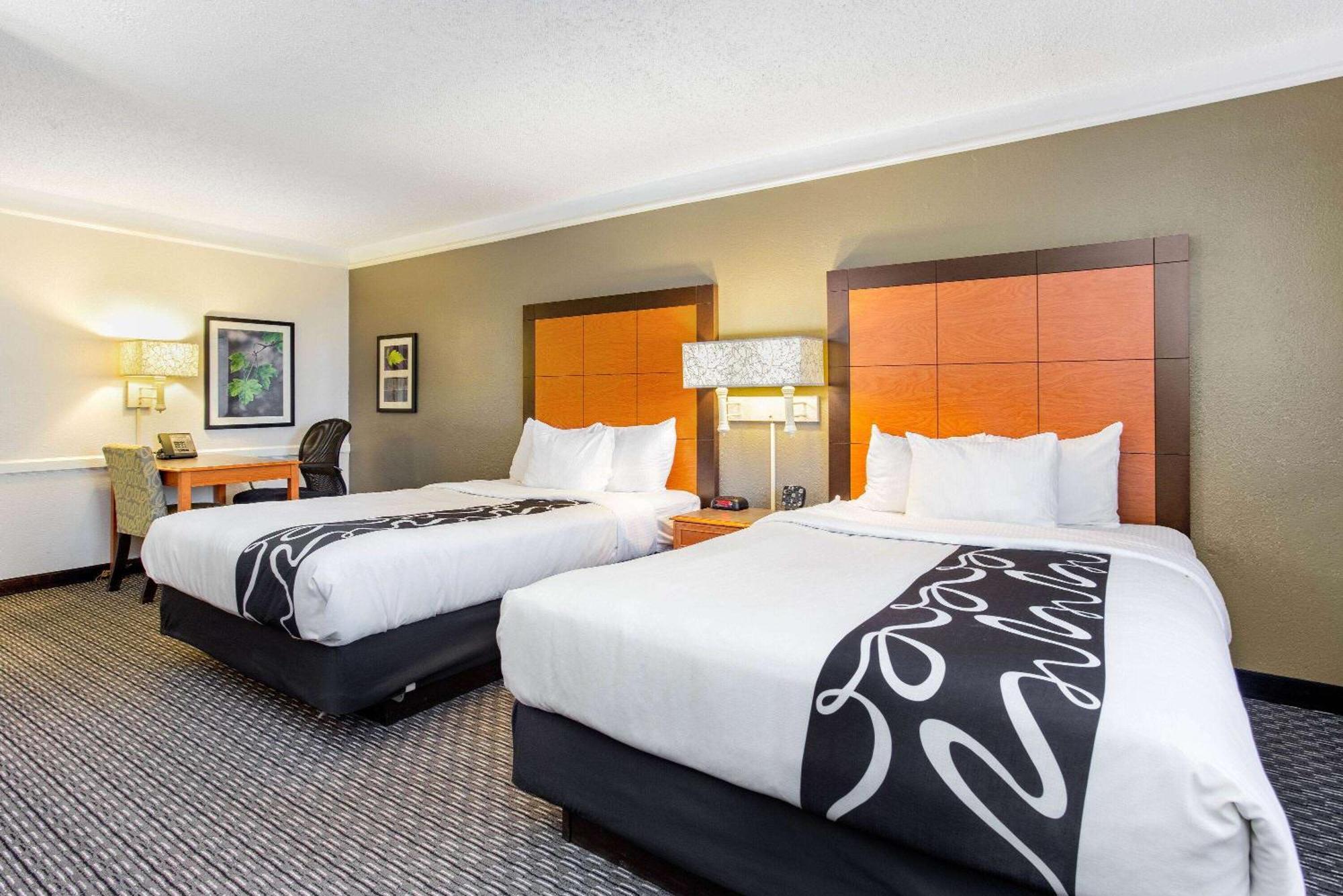 La Quinta Inn By Wyndham Champaign Zewnętrze zdjęcie